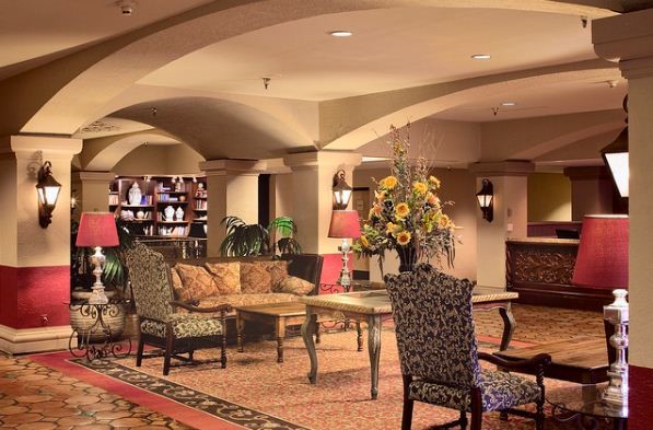 Maximum Comfort: TOP 6 Hotels In Albuquerque