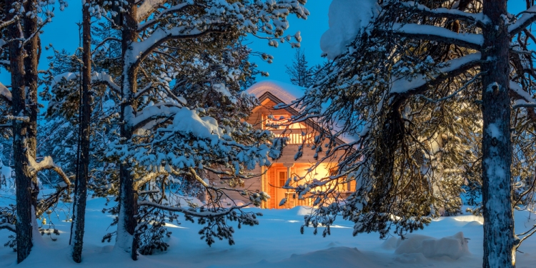 Lighting Up Your Home For Winter